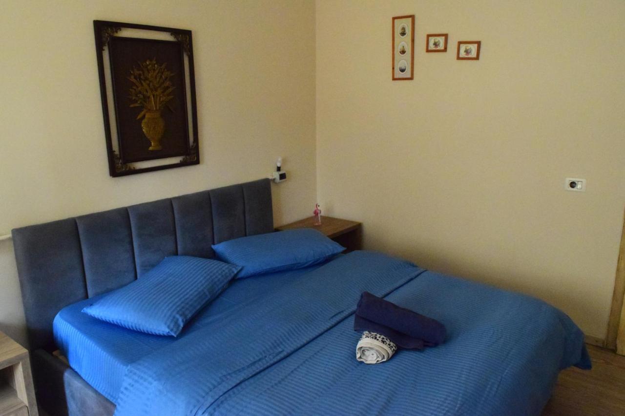 D1 Rooms & Apartments Tirana Exterior foto